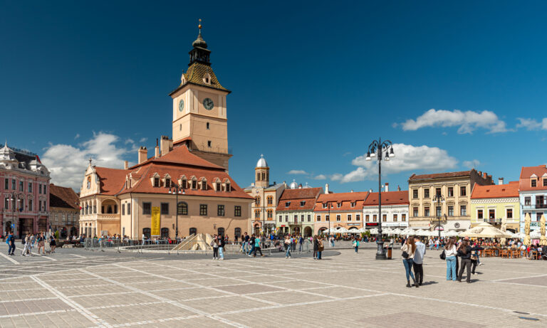 A Day in Brașov: The Perfect Itinerary for Discovering the Charm of This Medieval City